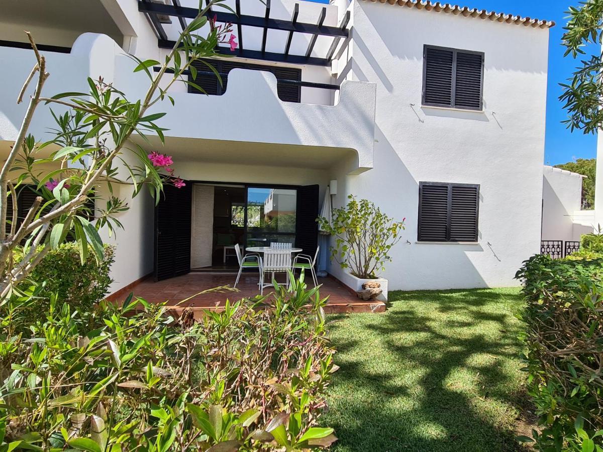 Апартаменты Apartamento Solar Dos Pinheiros Картейра Экстерьер фото